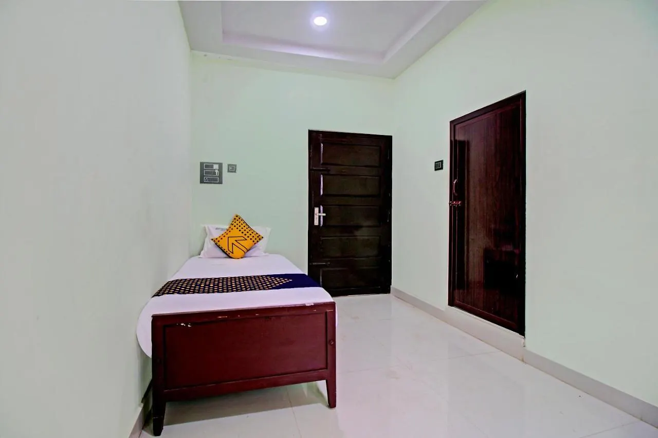 Spot On 73862 Jaya Tourist Home Varkala 2*,
